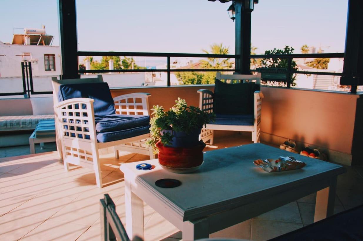La Luna Hostel Bodrum Exterior foto