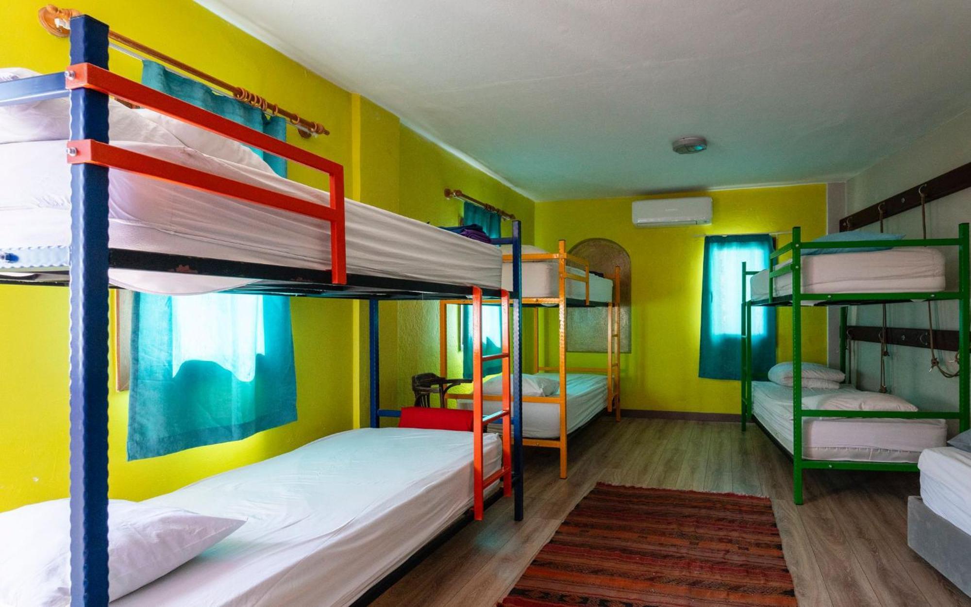 La Luna Hostel Bodrum Exterior foto